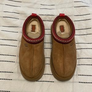 Ugg Tazz